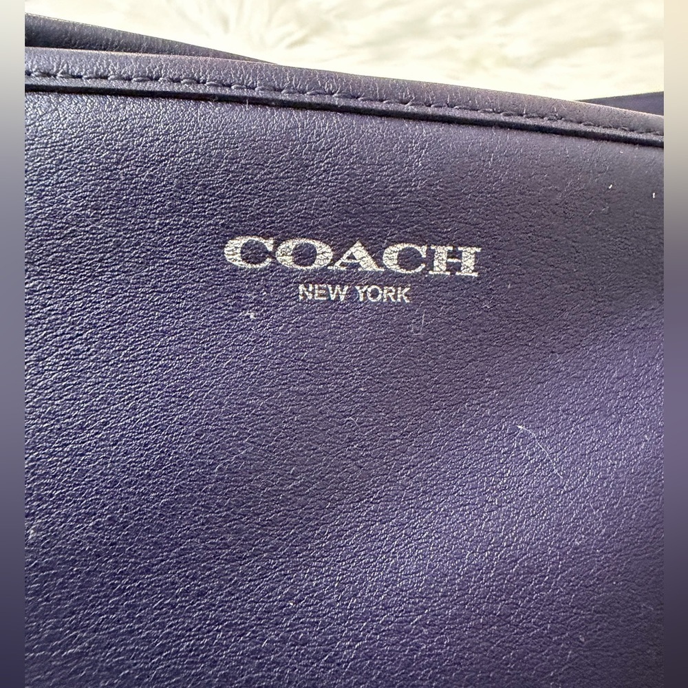 VTG COACH LEGACY DUFFLE 19889 - Picture 6 of 11
